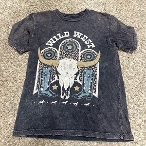 Women’s t shirt